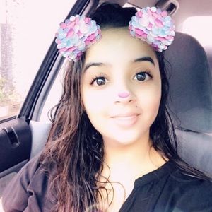 Meet your Posher, Lizbeth